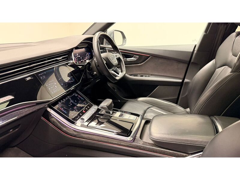 Audi Q8 TDI V6 S line - U400059423