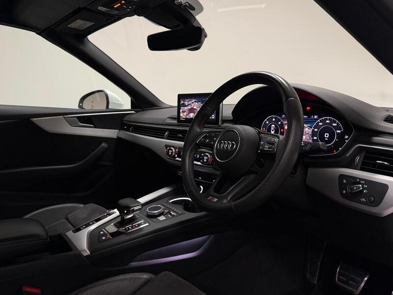 Audi A5 Cabriolet TDI S line - U400059424