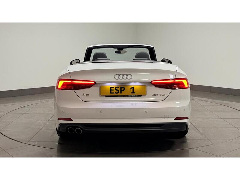 Audi A5 Cabriolet TDI S line - U400059424