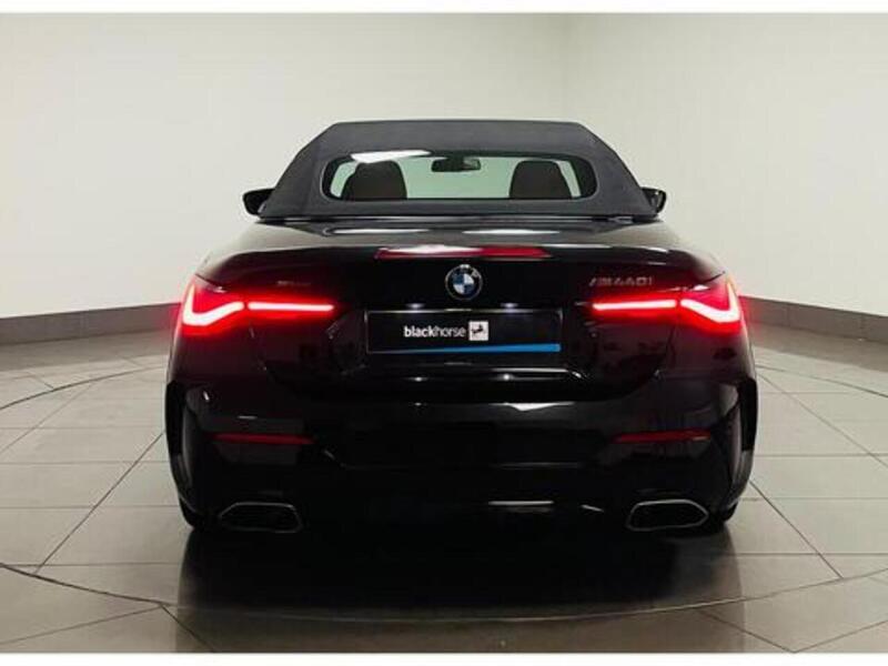 BMW 4 Series M440i MHT - U400059430