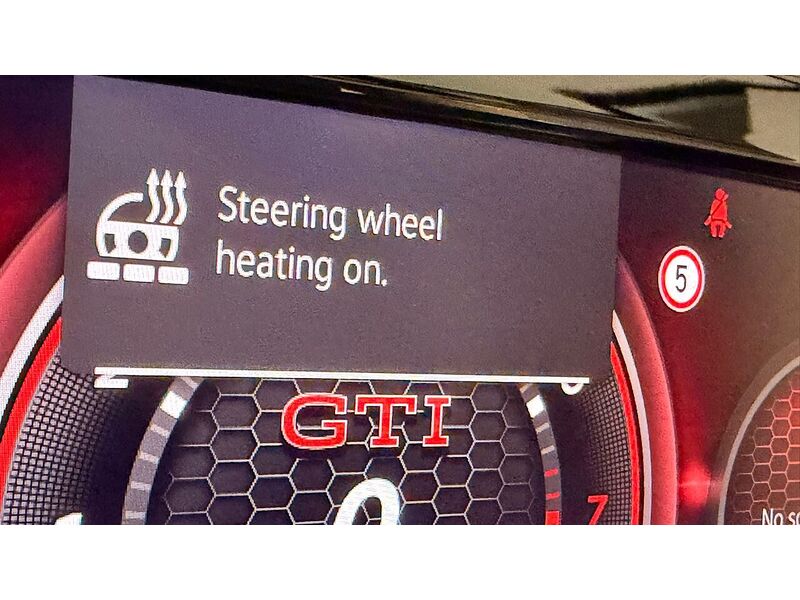Volkswagen Golf TSI GTI - U400059432