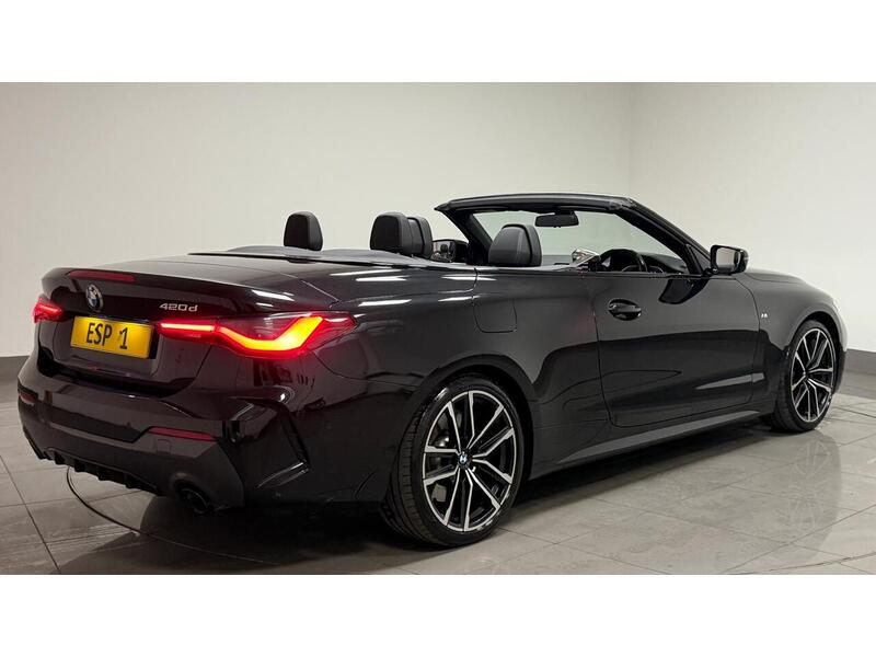 BMW 4 Series 420d MHT M Sport - U400059437