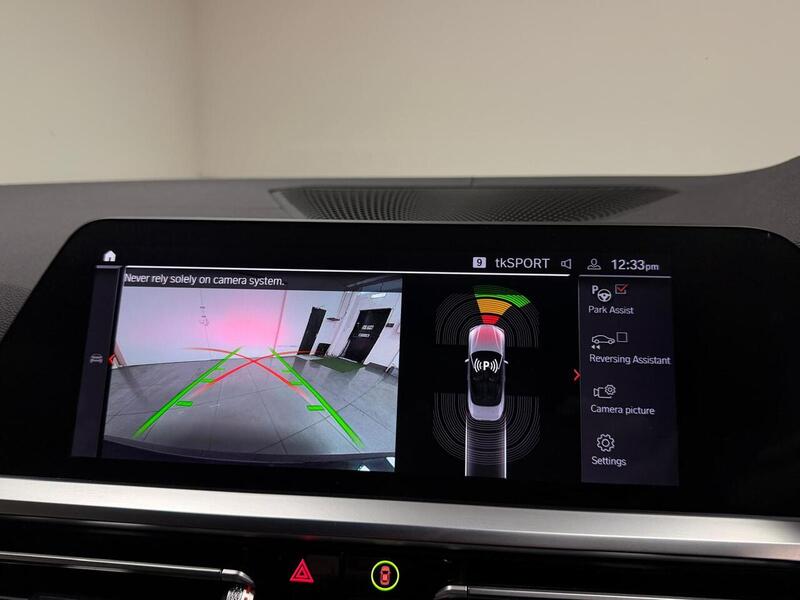 BMW 4 Series 420d MHT M Sport - U400059437