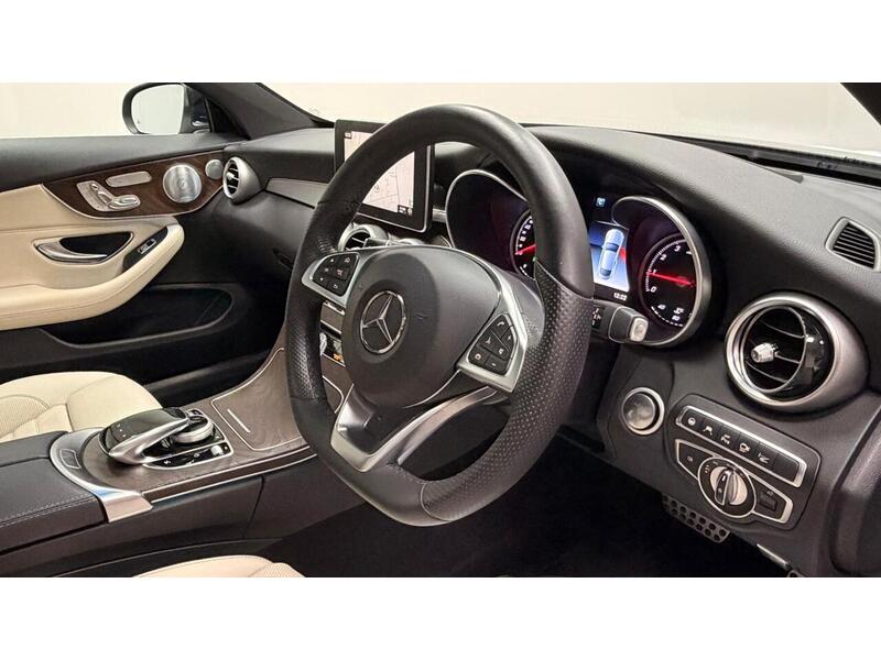 Mercedes-Benz C Class C300 AMG Line - U400059443