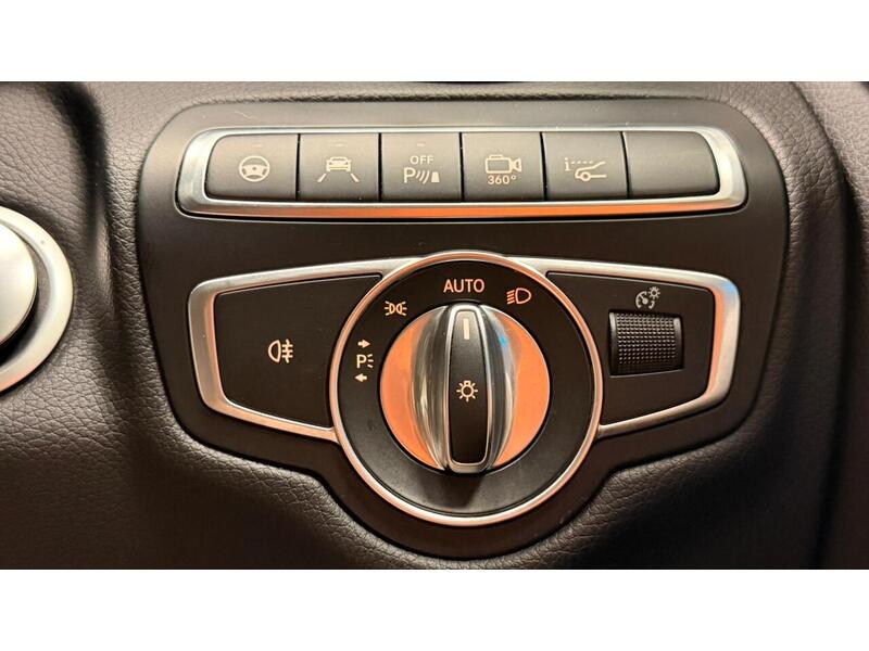 Mercedes-Benz C Class C300 AMG Line - U400059443