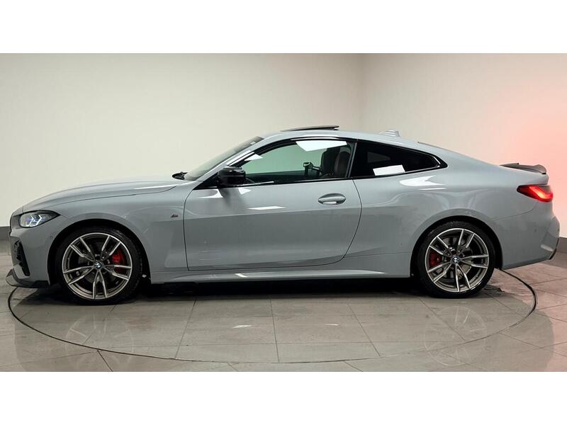 BMW 4 Series M440i MHT - U400059453