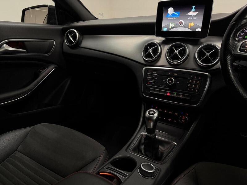 Mercedes-Benz CLA CLA200 CDI AMG Sport - U400059456