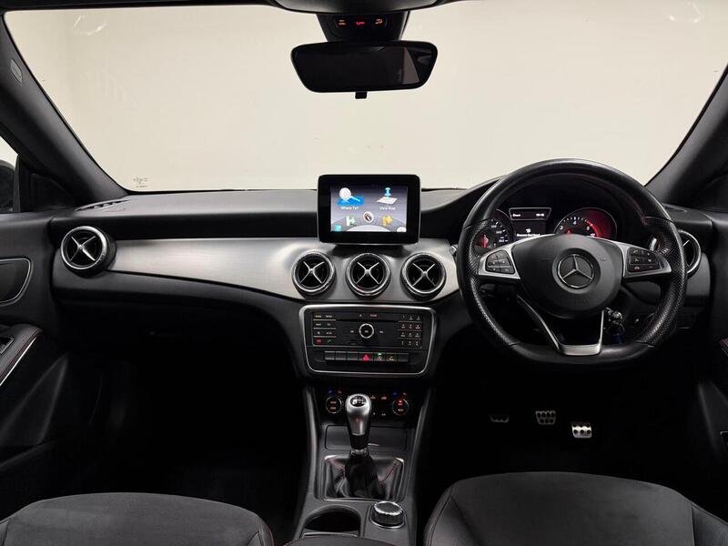 Mercedes-Benz CLA CLA200 CDI AMG Sport - U400059456