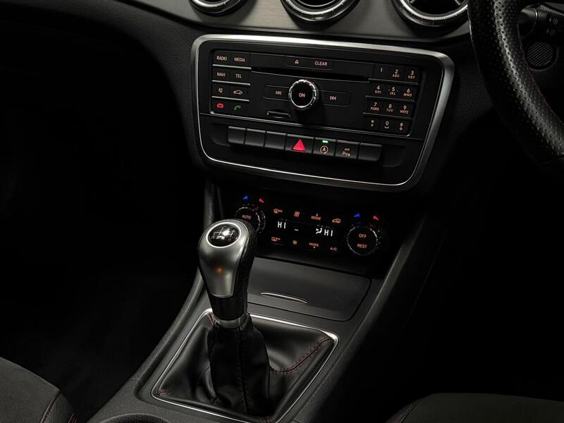 Mercedes-Benz CLA CLA200 CDI AMG Sport - U400059456