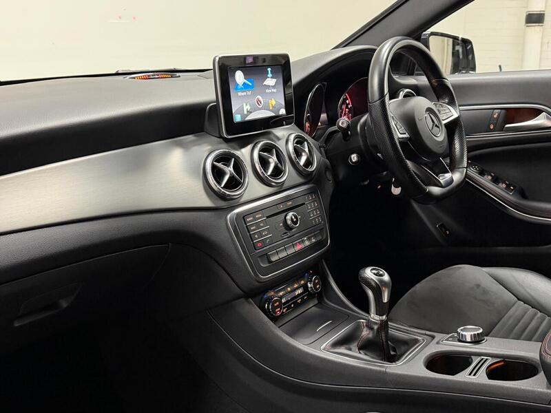 Mercedes-Benz CLA CLA200 CDI AMG Sport - U400059456