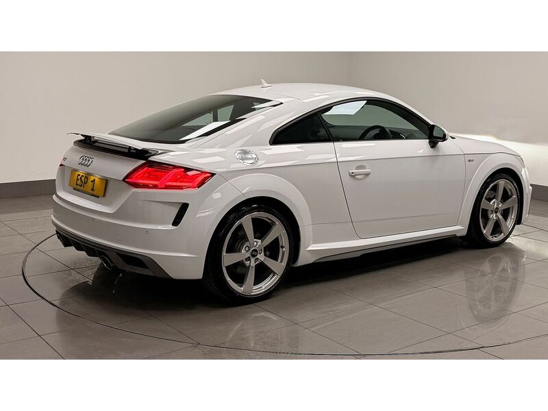 Audi TT TFSI S line - U400059461