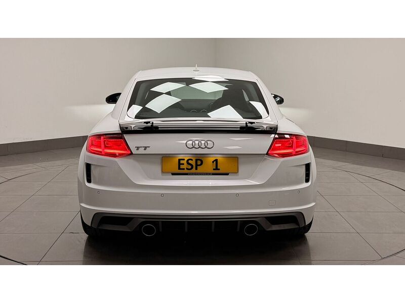 Audi TT TFSI S line - U400059461