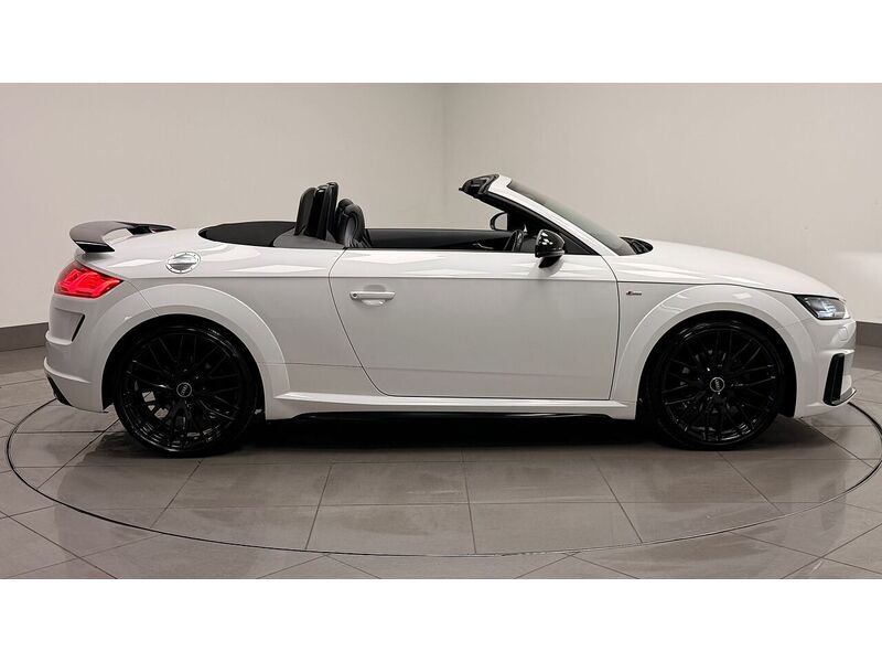 Audi TT TFSI Black Edition - U400059463