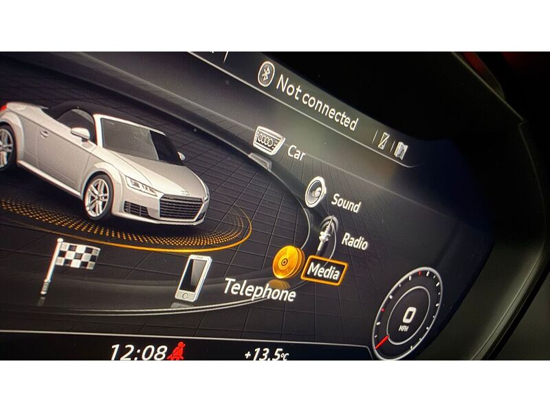 Audi TT TFSI Black Edition - U400059463