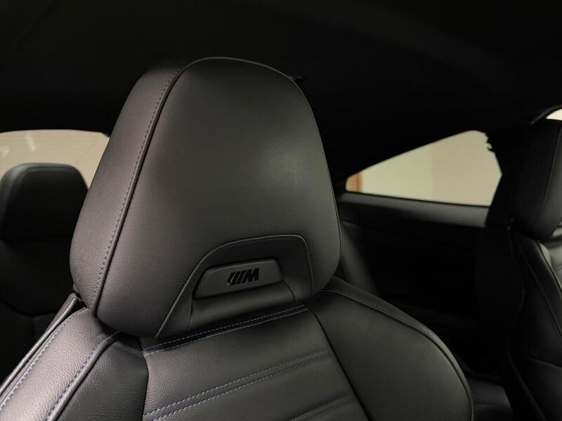 BMW 4 Series M440i MHT - U400059470