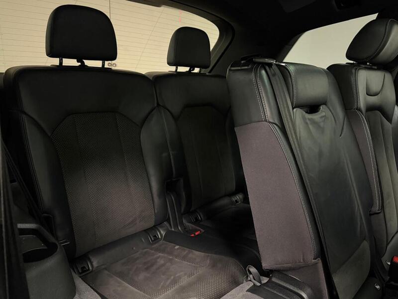 Audi Q7 TDI V6 S line - U400059477
