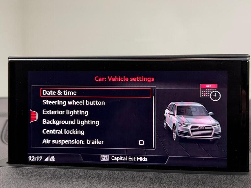 Audi Q7 TDI V6 S line - U400059477