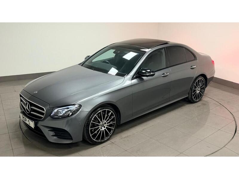 Mercedes-Benz E Class E220d AMG Line Night Edition - U400059482