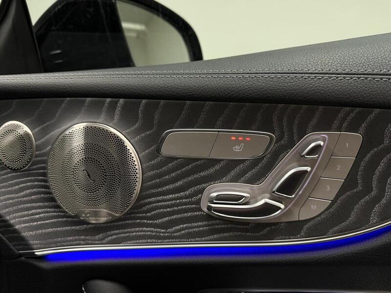Mercedes-Benz E Class E400d AMG Line Night Edition - U400059483