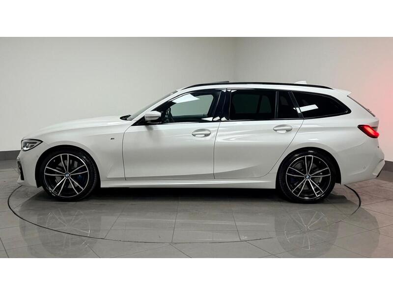 BMW 3 Series 320d M Sport - U400059484