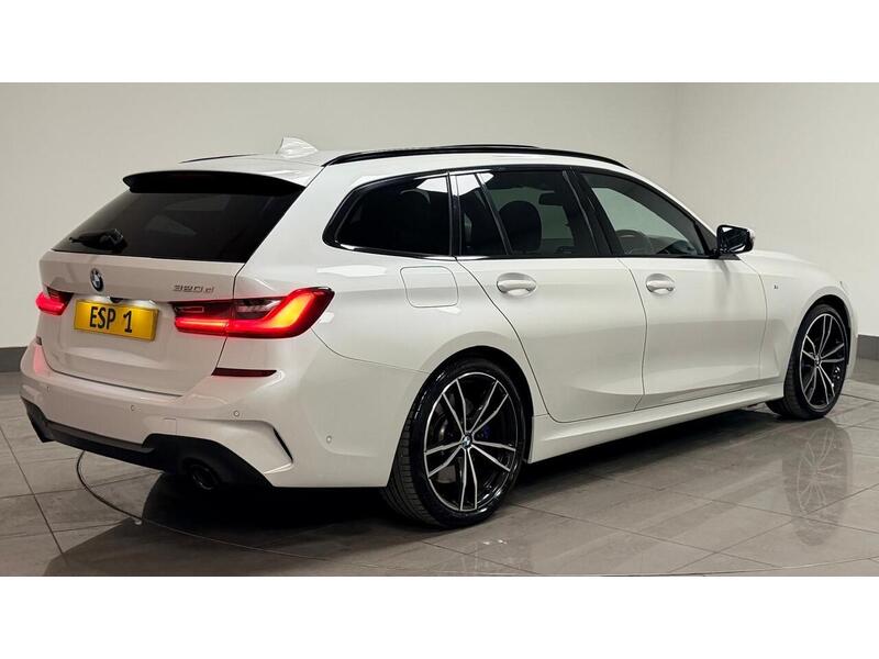 BMW 3 Series 320d M Sport - U400059484