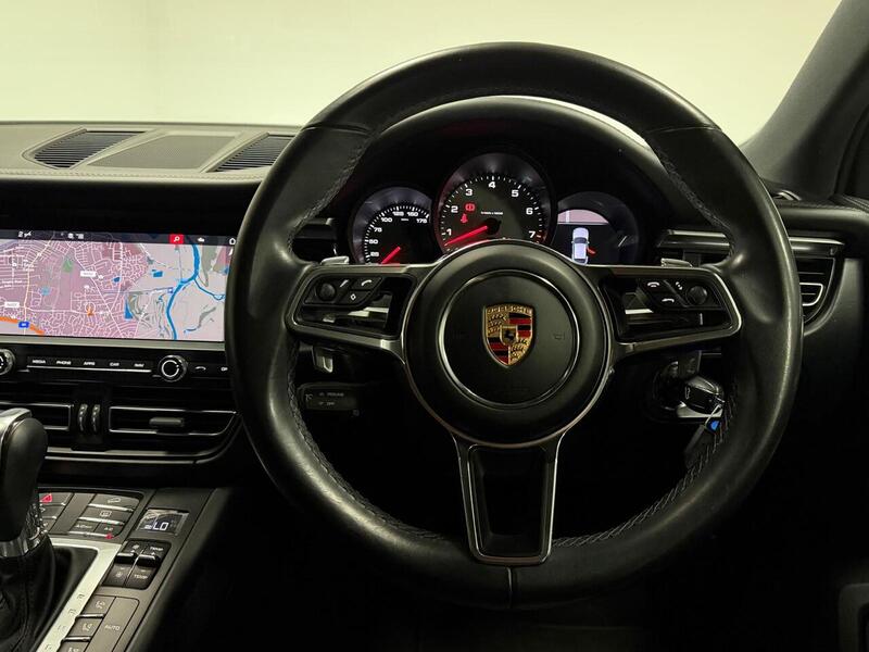 Porsche Macan T V6 S - U400059490