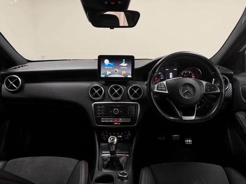 Mercedes-Benz A Class A200 AMG Line - U400059497