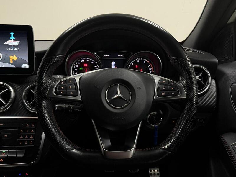 Mercedes-Benz A Class A200 AMG Line - U400059497