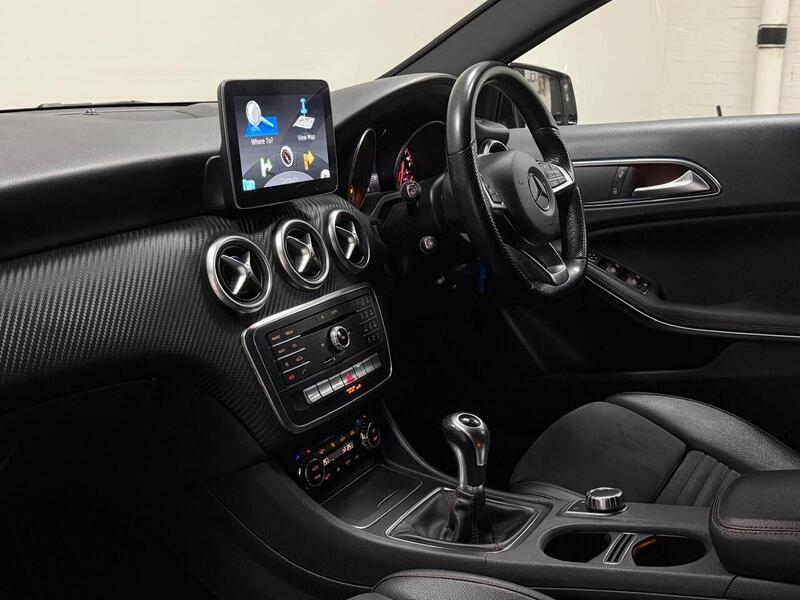 Mercedes-Benz A Class A200 AMG Line - U400059497