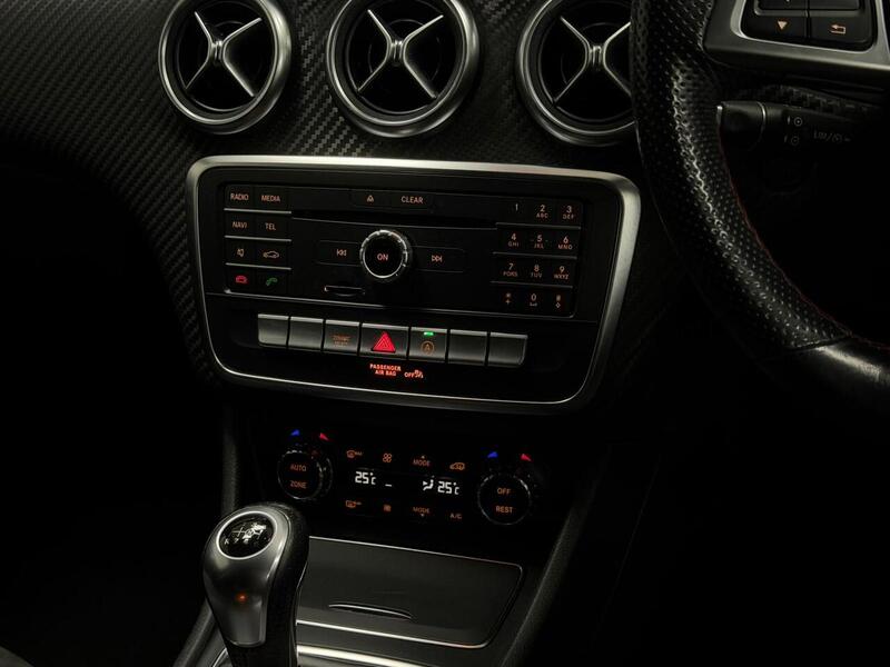Mercedes-Benz A Class A200 AMG Line - U400059497