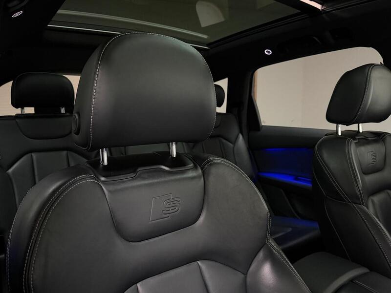 Audi Q7 TDI V6 Black Edition - U400059499