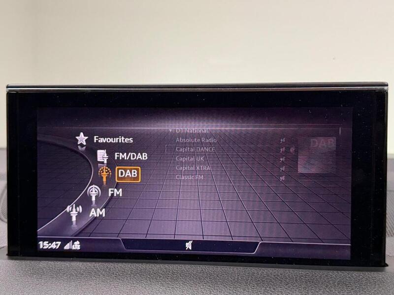 Audi Q7 TDI V6 Black Edition - U400059499