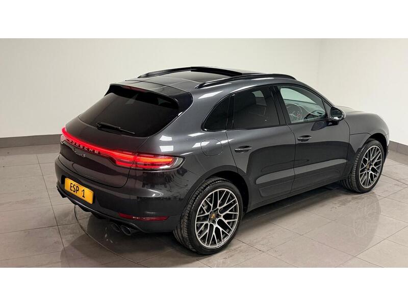 Porsche Macan T V6 S - U400059500