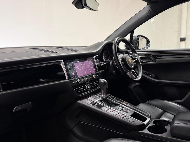 Porsche Macan T V6 S - U400059500