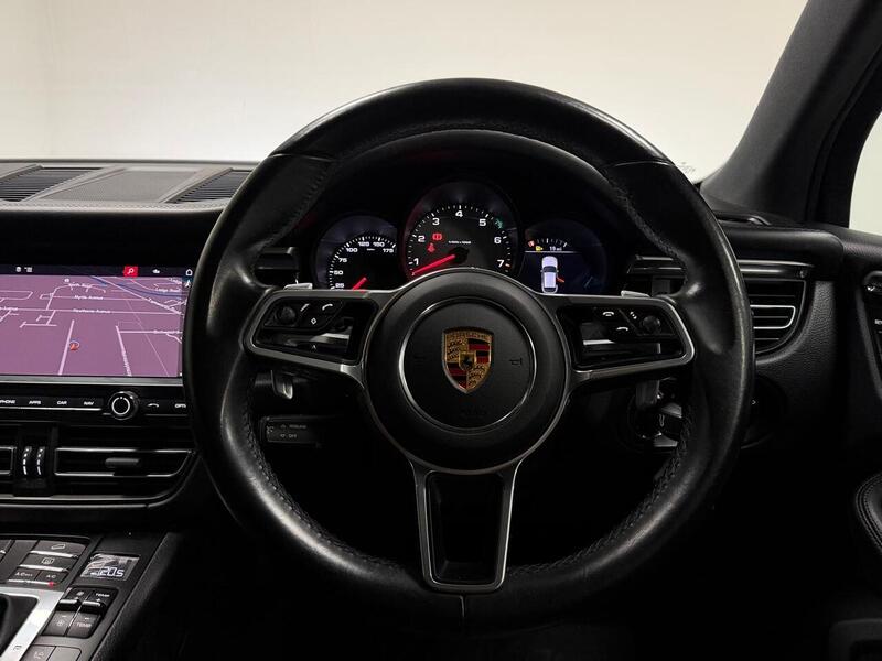 Porsche Macan T V6 S - U400059500