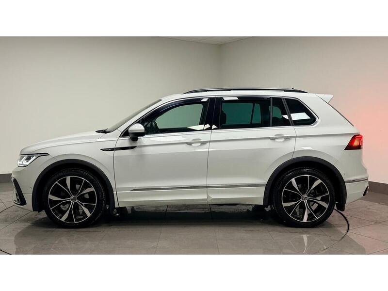 Volkswagen Tiguan TSI R-Line - U400059504