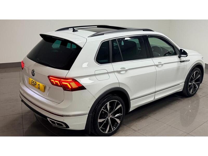 Volkswagen Tiguan TSI R-Line - U400059504