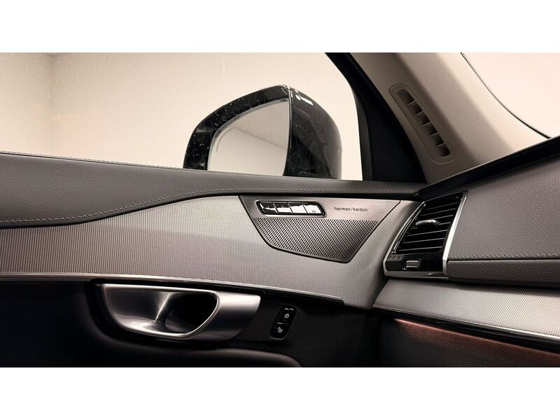 Volvo XC90 B5 MHEV Plus - U400059509