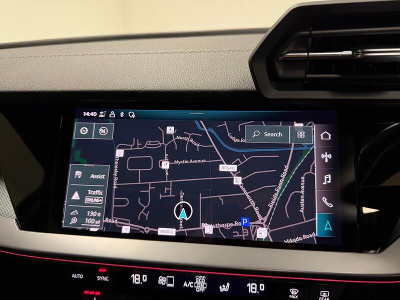 Audi S3 TFSI Black Edition - U400059518
