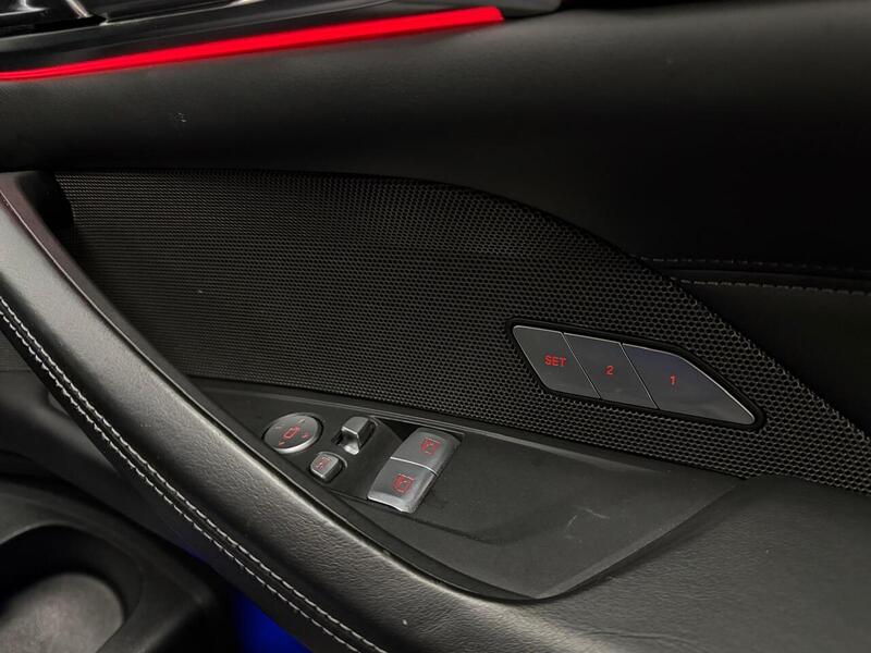 BMW M4 BiTurbo Competition - U400059525