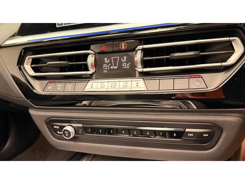 BMW Z4 30i M Sport - U400059526