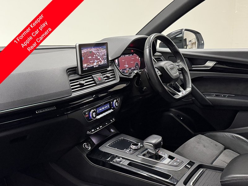 Audi Q5 TFSI Black Edition - U400059528
