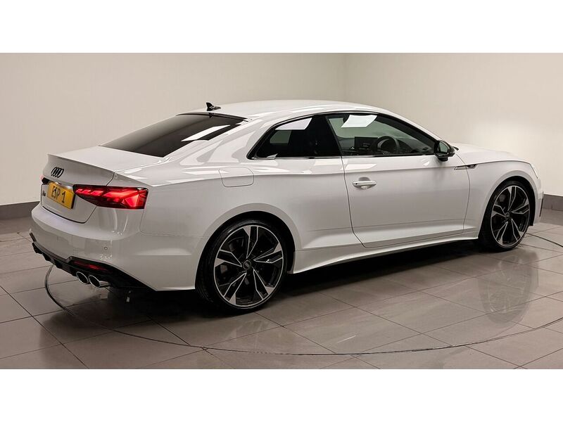 Audi S5 TDI V6 Black Edition - U400059536