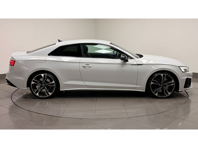 Audi S5 TDI V6 Black Edition - U400059536