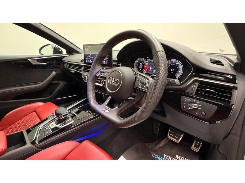 Audi S5 TDI V6 Black Edition - U400059536