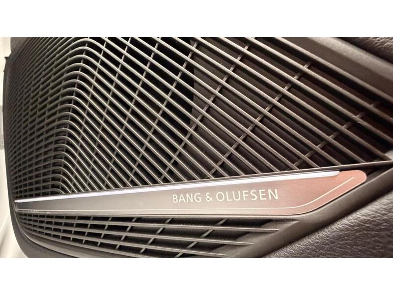 Audi S5 TDI V6 Black Edition - U400059536