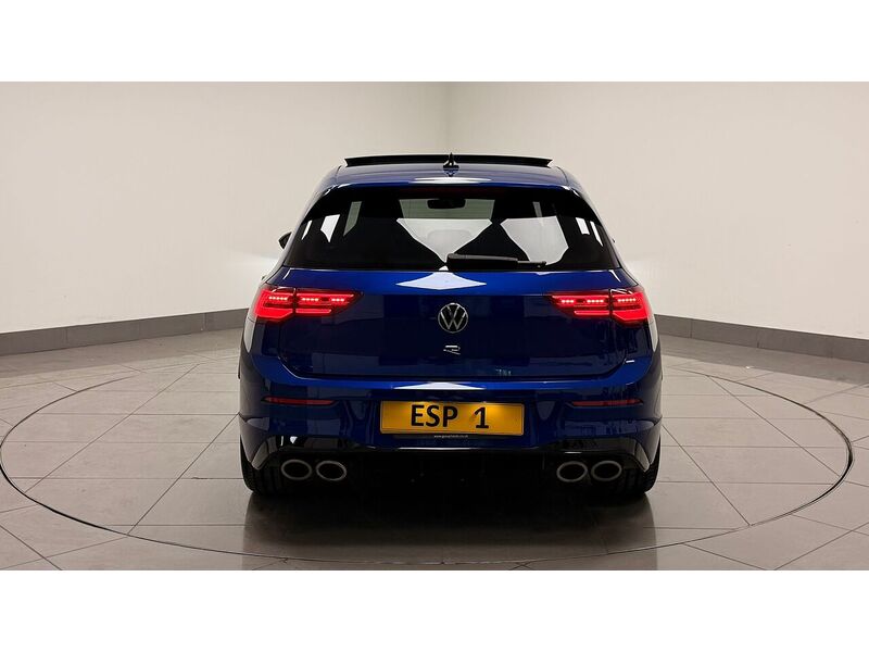 Volkswagen Golf TSI R - U400059540