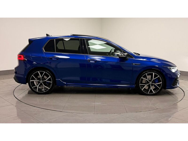 Volkswagen Golf TSI R - U400059540
