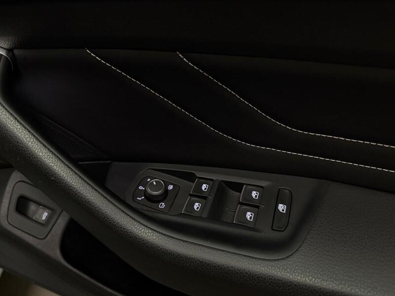 Volkswagen Arteon TSI R-Line - U400059541