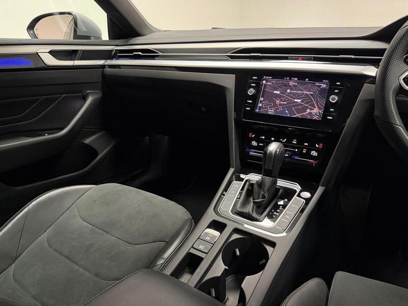 Volkswagen Arteon TSI R-Line - U400059541